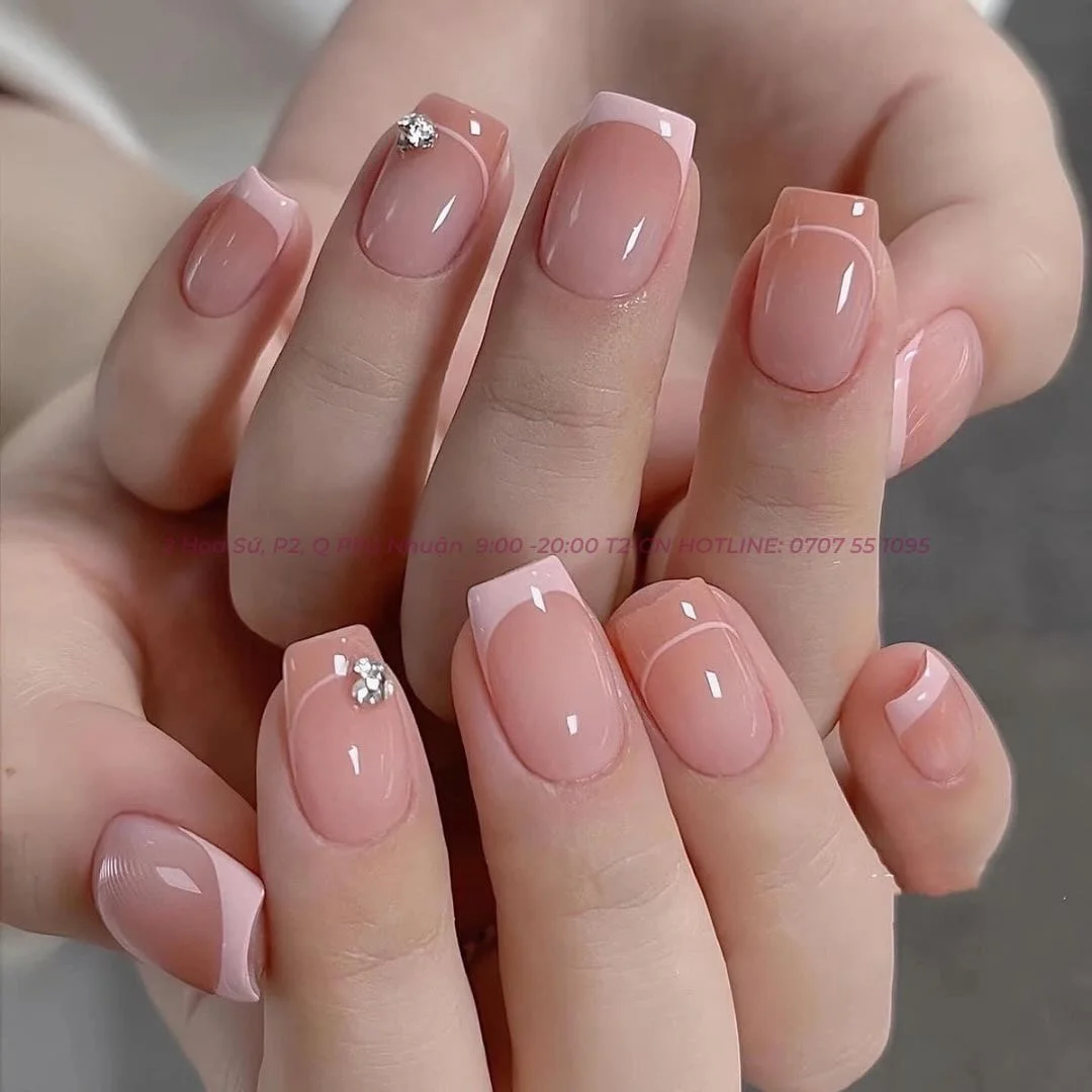 5 Cách Làm Sạch Móng Tay Sau Khi Làm Nail Giúp Móng Bền Hơn. - Hani Beauty