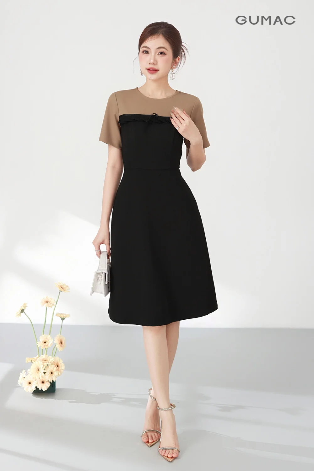 Hình 23 trong bộ những mẫu đầm đẹp