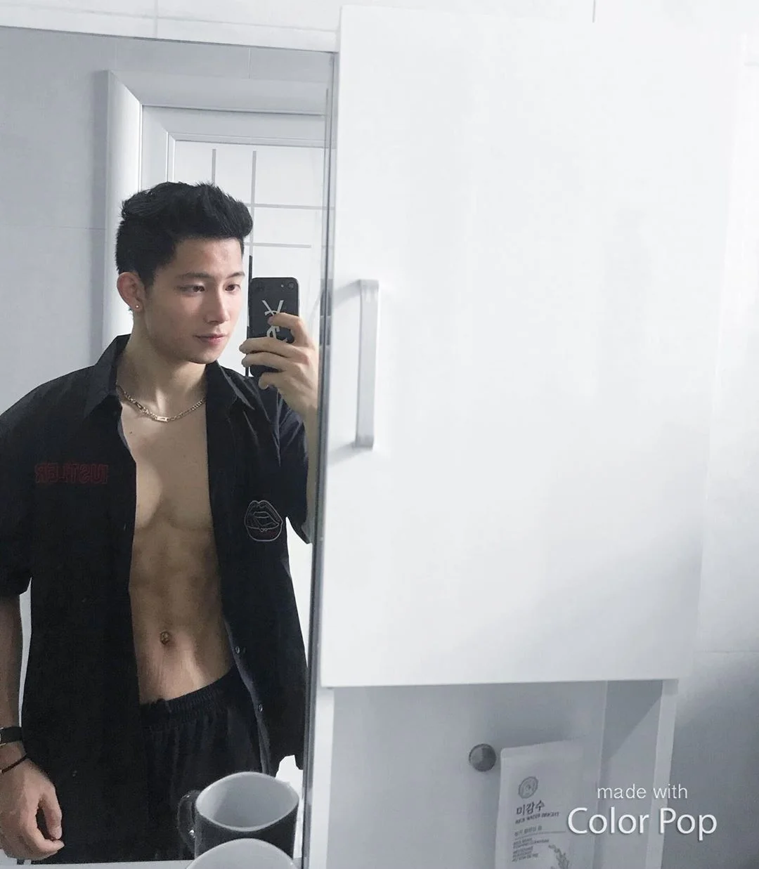 Nam du học sinh Việt tại Trung Quốc đốn tim cả con trai lẫn con gái vì body 6 múi siêu sexy, gương mặt cực điển trai (2)