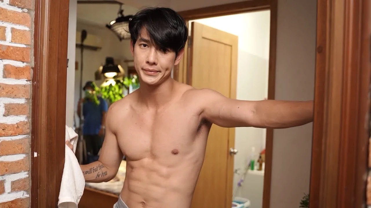 sex sáu múi — ảnh 30