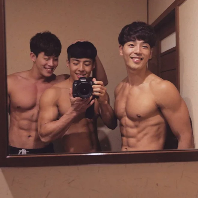 sex sáu múi: gợi ý số 54