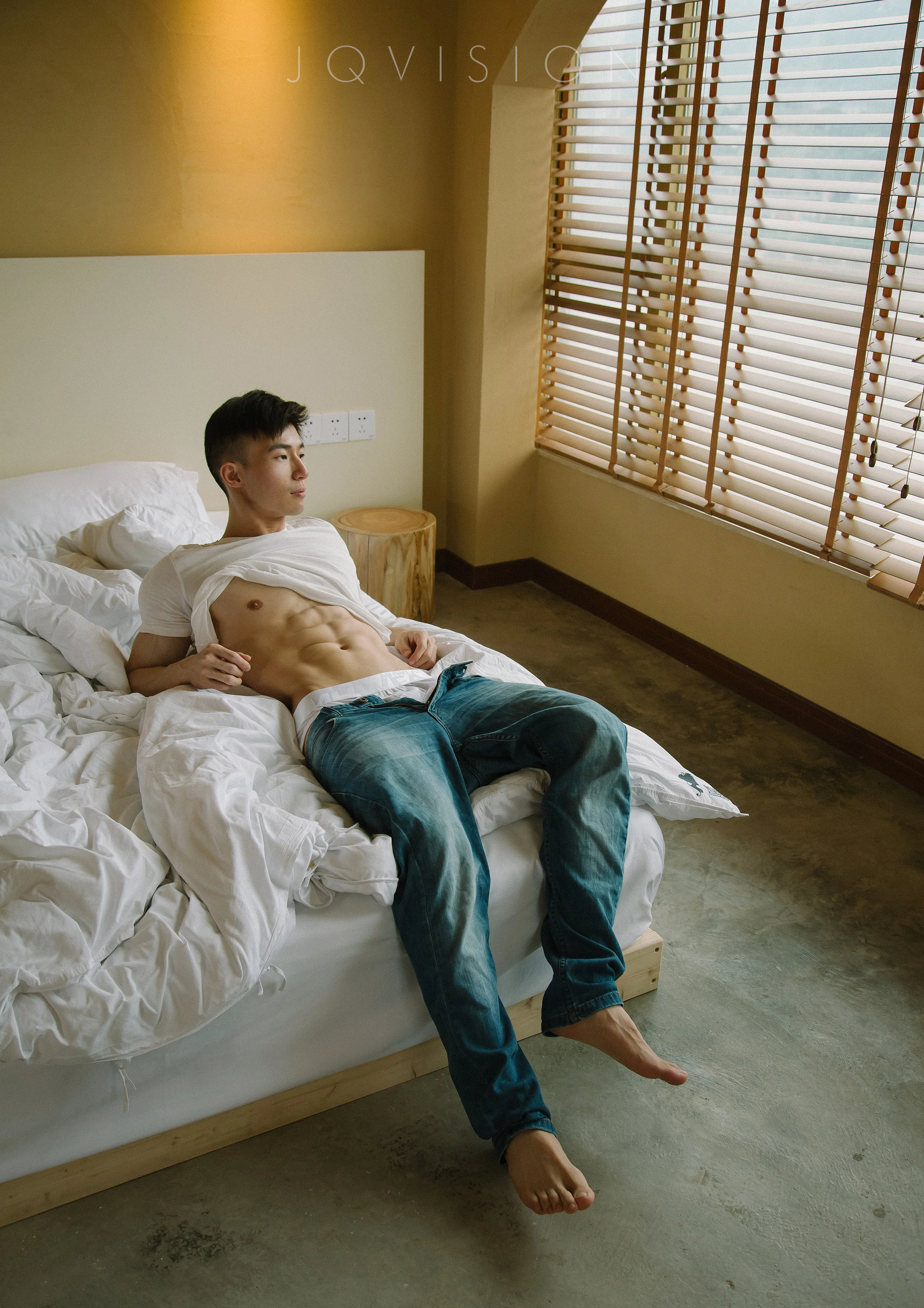 Hình 76 trong bộ sưu tập sex sáu múi