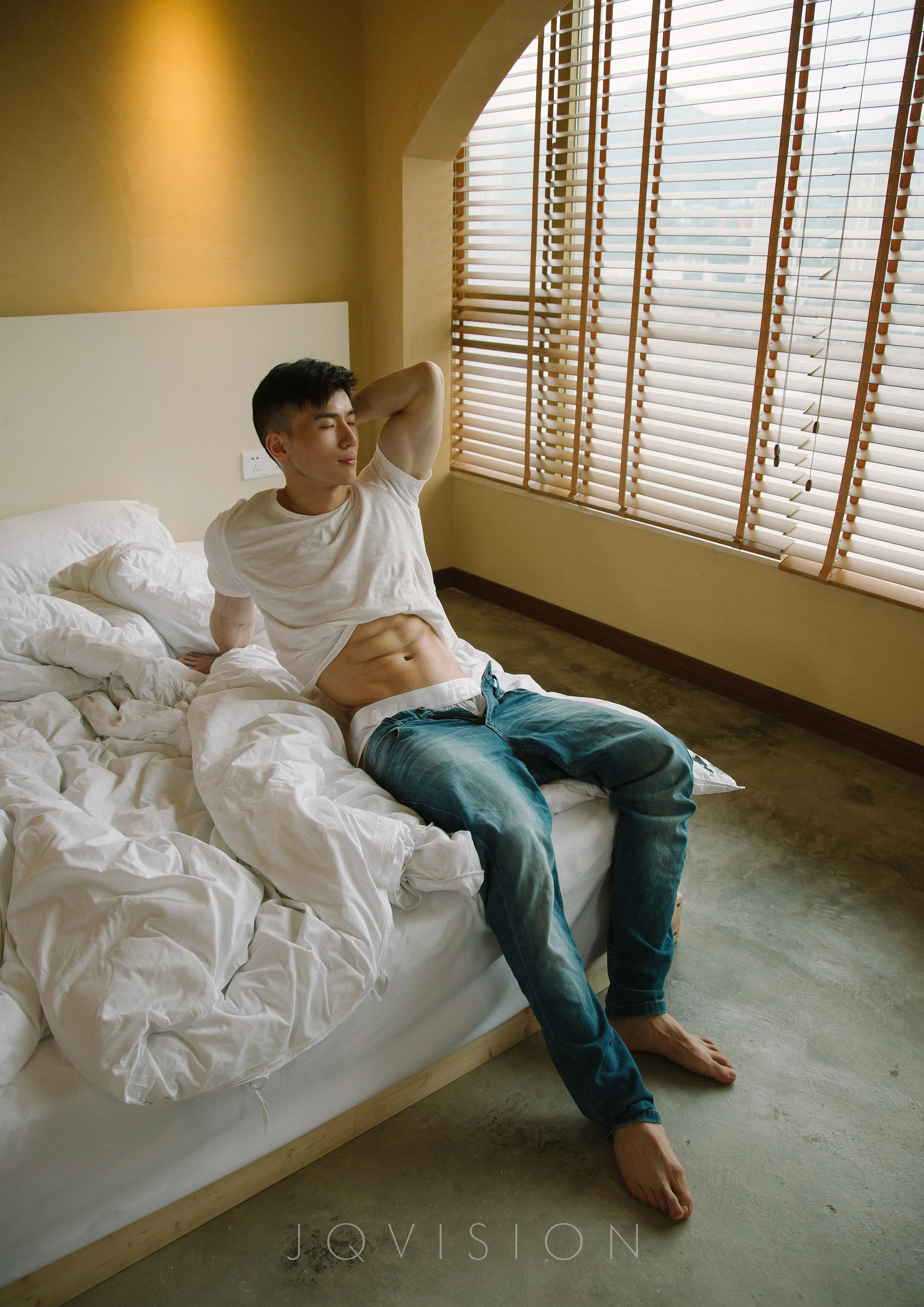 Ảnh 74 minh hoạ sex sáu múi
