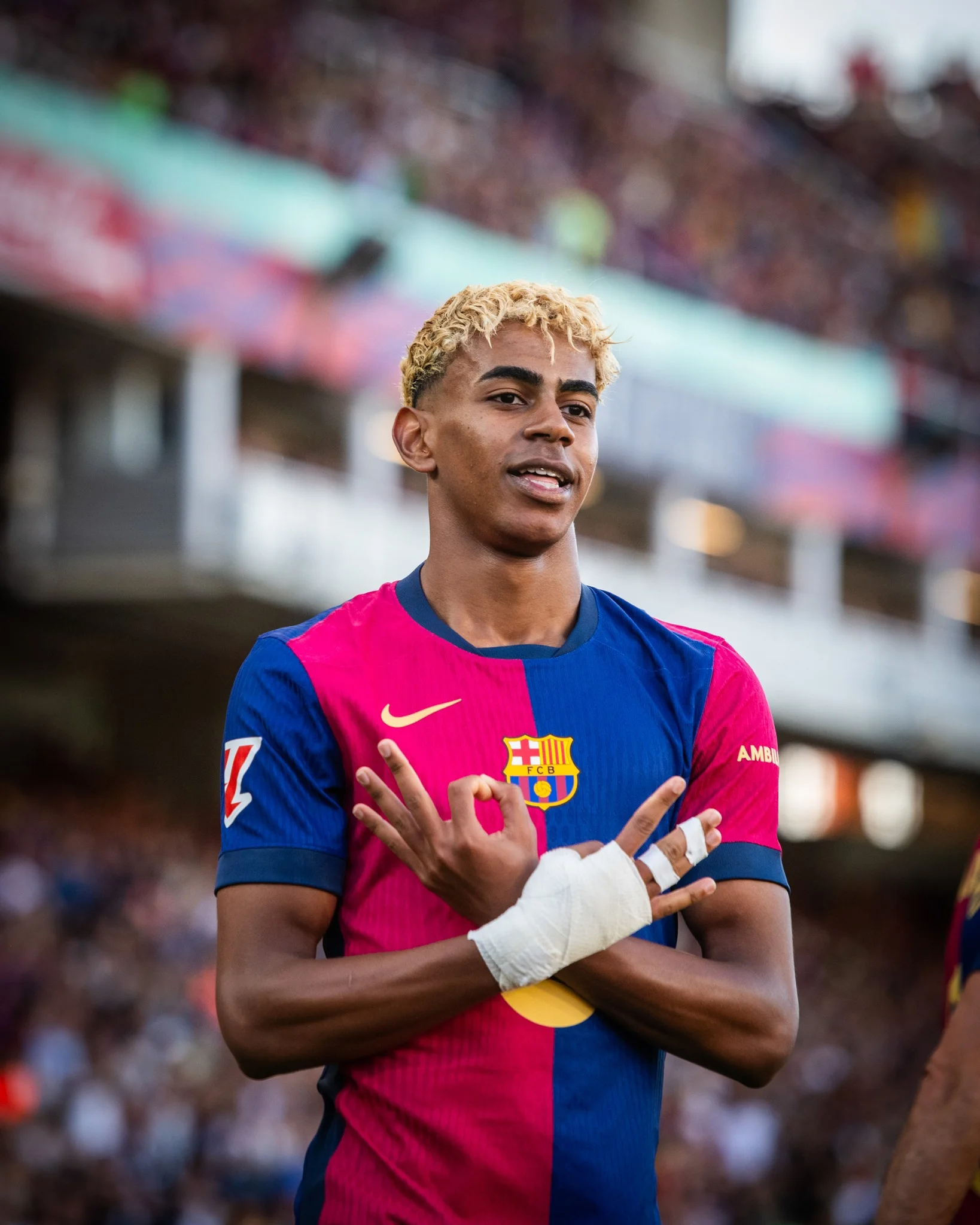 Lamine Yamal gây choáng vì ăn chơi, tiệc tùng đón sinh nhật tuổi 18, Barcelona phát hoảng lo thần đồng hư sớm