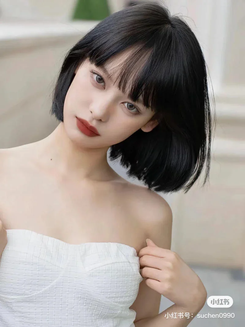Tóc ngắn cắt bằng