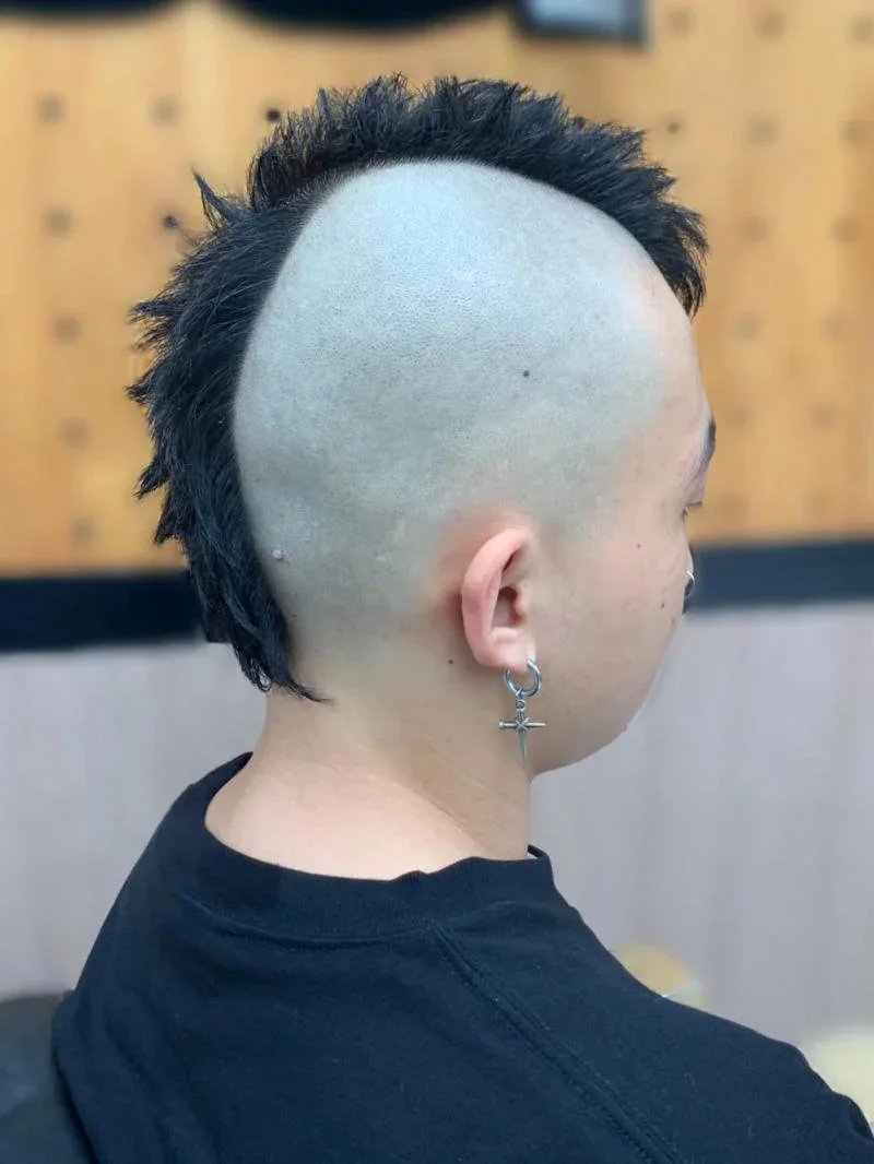 Kiểu tóc nam mohawk phá cách 2025