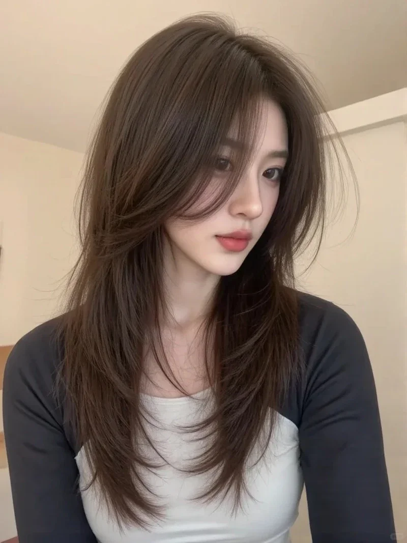 Cắt tóc Butterfly Layer giúp mái tóc trông dày hơn